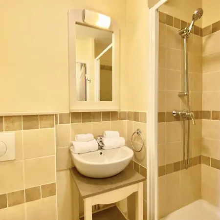 Holiday home Maison De En Provence Avec Piscine, Golf A Proximite, Fibre Et Linge De Gamme - Fr-1-658-9 *